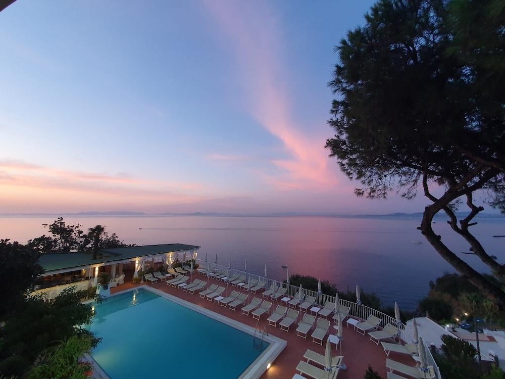 Le Querce Sea Thermae & Hotel 4*