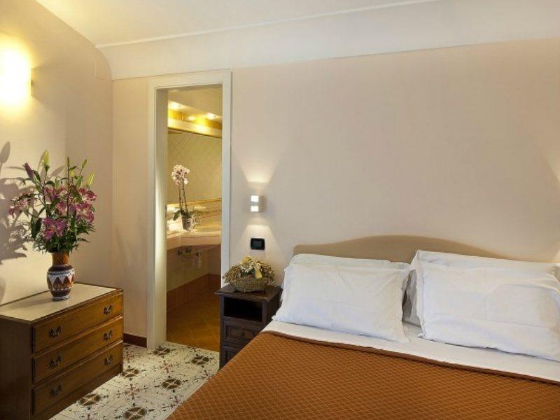 Le Querce Sea Thermae & 4* Ischia